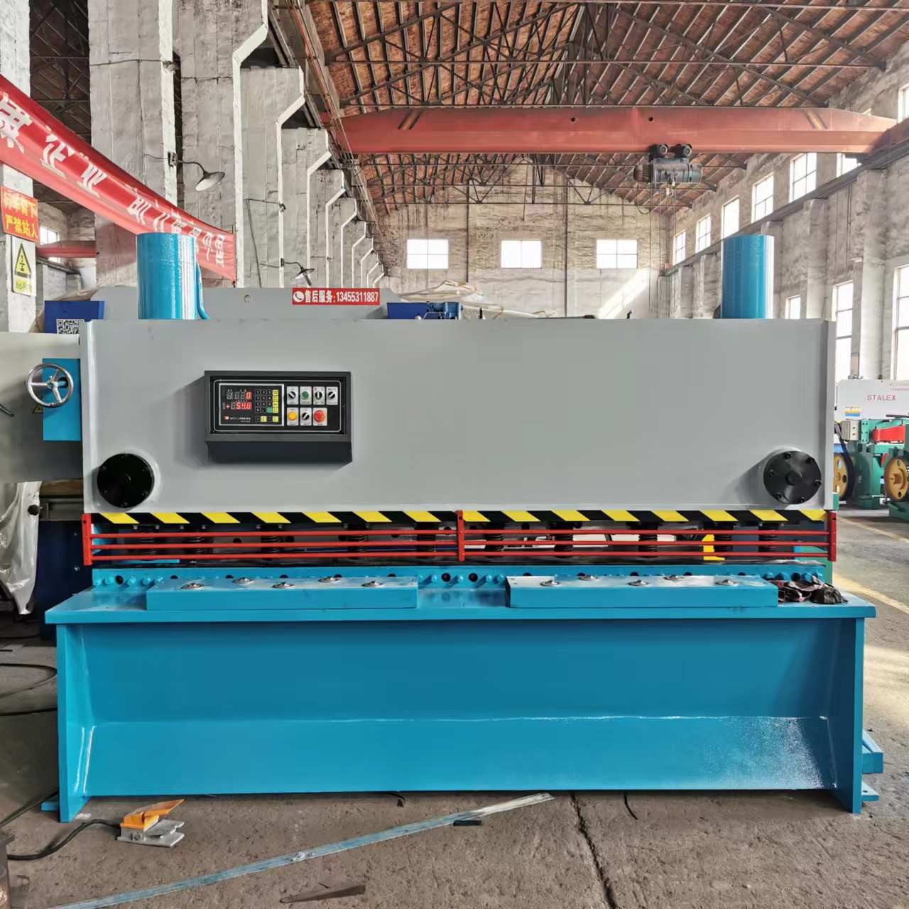 剪板机厂家淄博金泽全自动伺服电机优惠6*2500数控剪板机跨境