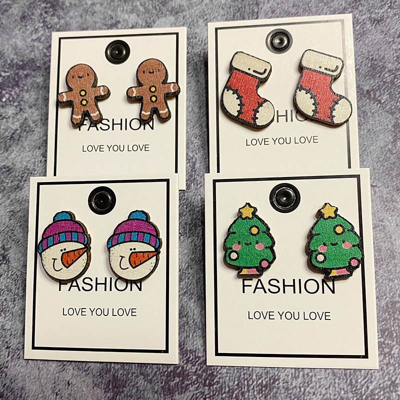 1 Pair Cute Christmas Tree Gingerbread Snowman Wood Ear Studs display picture 5