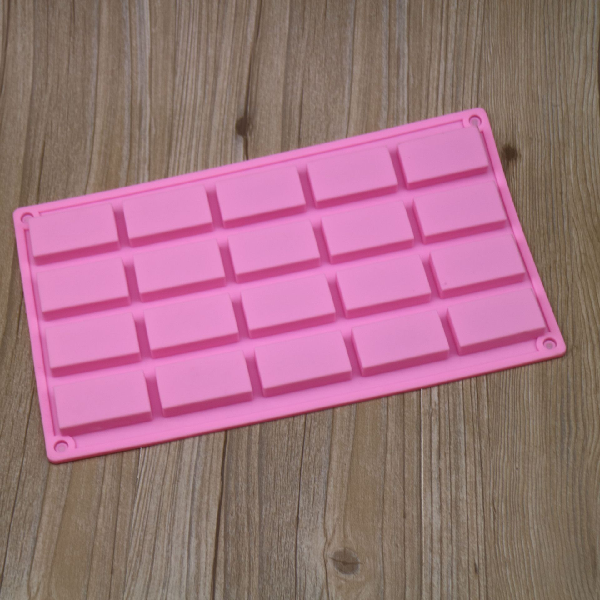 9116901695_1991406417