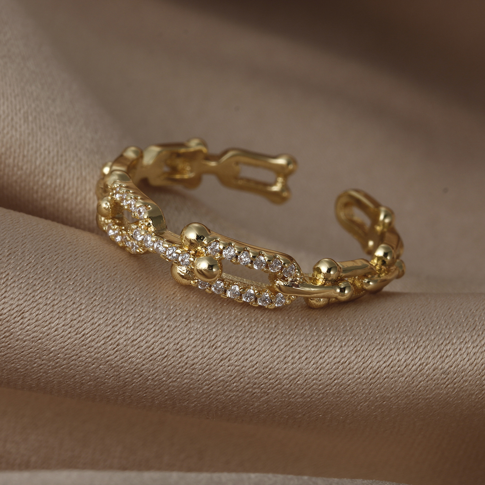 Simple Style U Shape Copper Plating Hollow Out Inlay Zircon Open Ring