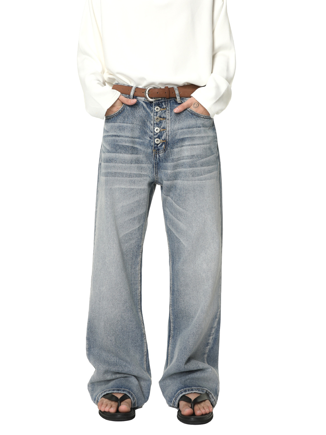 MTLCLOTHES Hombres| Diseño coreano multi-botón blanco pulido micro-cuerno suelto vaqueros lavado con agua de moda universal