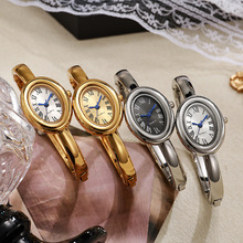 �������C�ֱ�Ůʿ���ֵ�W���E�A��С��Ů��С�����s�ٴ�¿羳