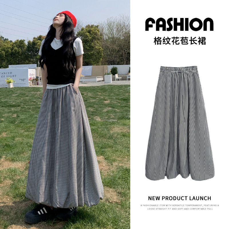 Vintage Black and White Plaid Flower Bud Long Dress Women's Summer Lazy Style Loose A- line Style Hip Covering Puffy Skirt Vintage Black and White Plaid Flower Bud Long Dress Women's Summer Lazy Style Loose A- line Style Hip Covering Puffy Skirt