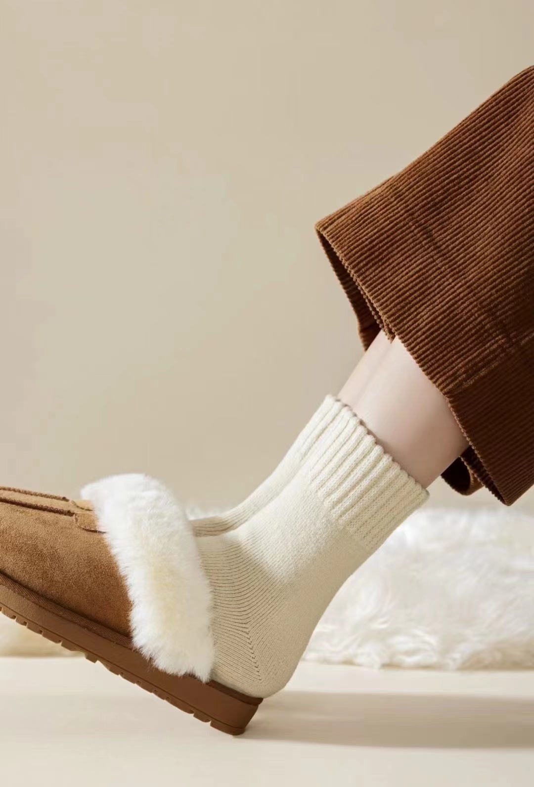 11-farbige Herbst- und Wintersocken für Damen mit gebürstetem Fleecefutter, verdickte, warme, wachsartige Bodensocken, Mondsocken, einfarbig gebürstete Socken_voghion.com