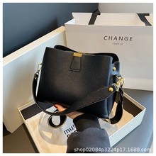 �羳2026�°泱���r��С���߼��аٴ�Ůʿ��б��������ˮͰ��