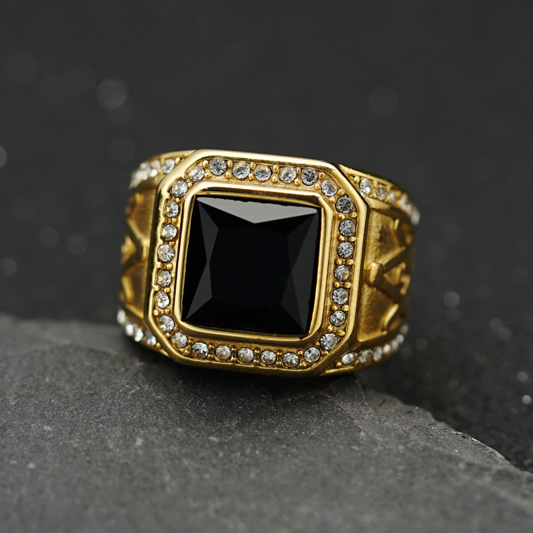 22g Weight Artificial Gemstones Inlay Material Rings Classification 1 Piece Quantity Casual Hip-hop Retro Square Stainless Steel Plating Inlay Artificial Gemstones Rings