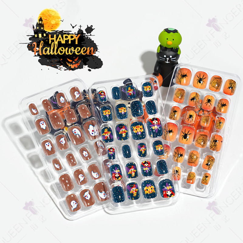 Pieza de uñas para niños Halloween 24 piezas pieza de uñas portátil Parche de uñas falso para niños manicura pieza de uñas terminada