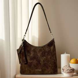 秋语来信托特包包女士复古棕色腋下包通勤单肩斜挎包工厂一件代发