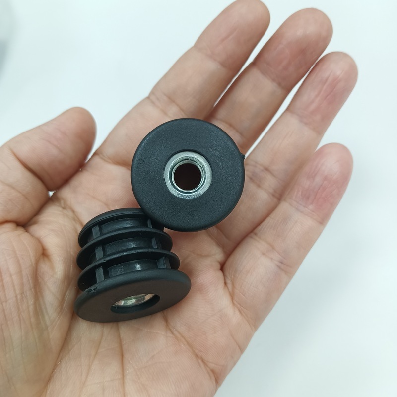 M5M6M8 ネジ付きラウンドチューブインナープラグ、ステンレス鋼ラウンドチューブプラスチックプラグ、テーブル、椅子、棚、調節可能なフットパッド|undefined