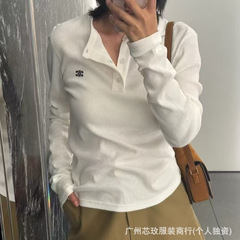 CE正确原2025新款凯旋门小Logo刺绣 三粒扣半开亨利领长袖T恤