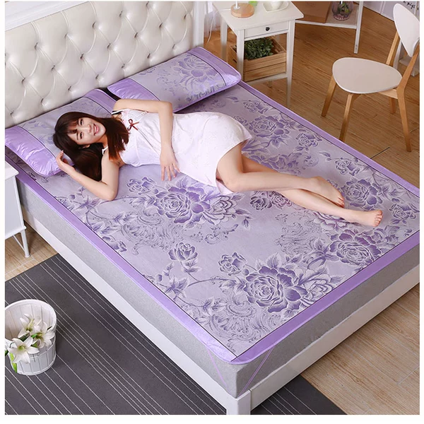 Alyssa light purple (with pillowcase)
