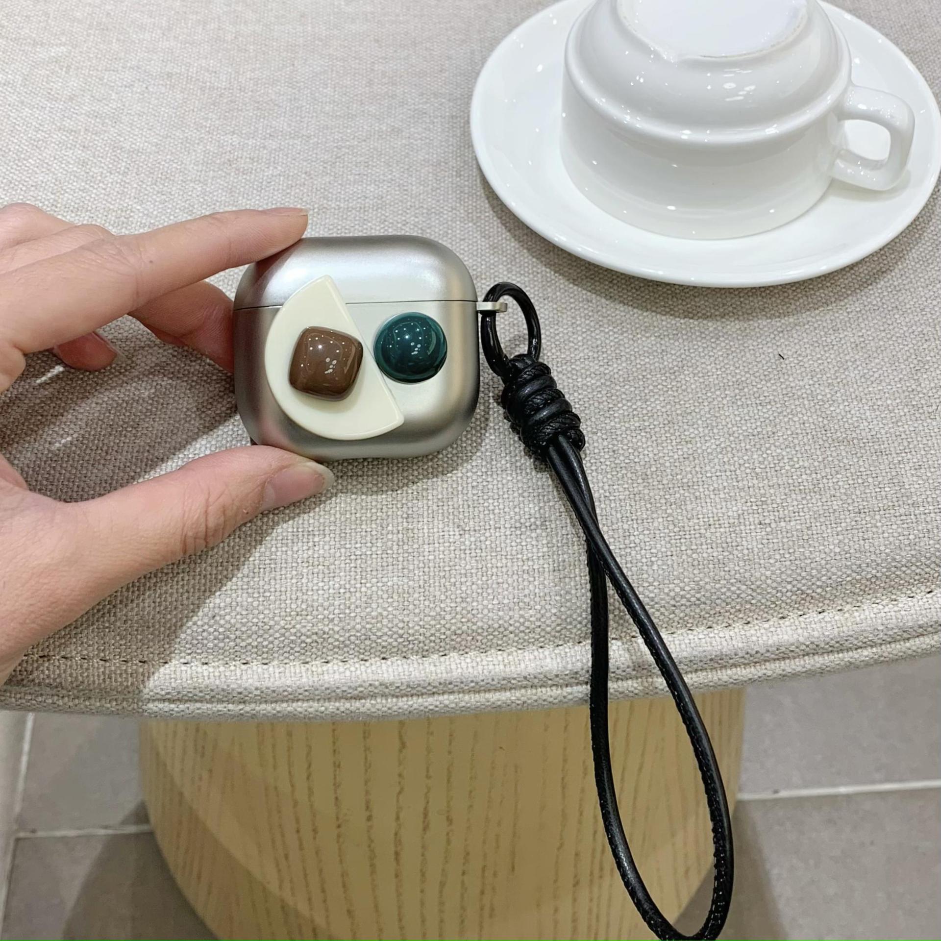 Gema tridimensional a juego de color plateado galvanizado simple para auriculares inalámbricos AirpodsPro2 1/2 cordón nuevo 3/4