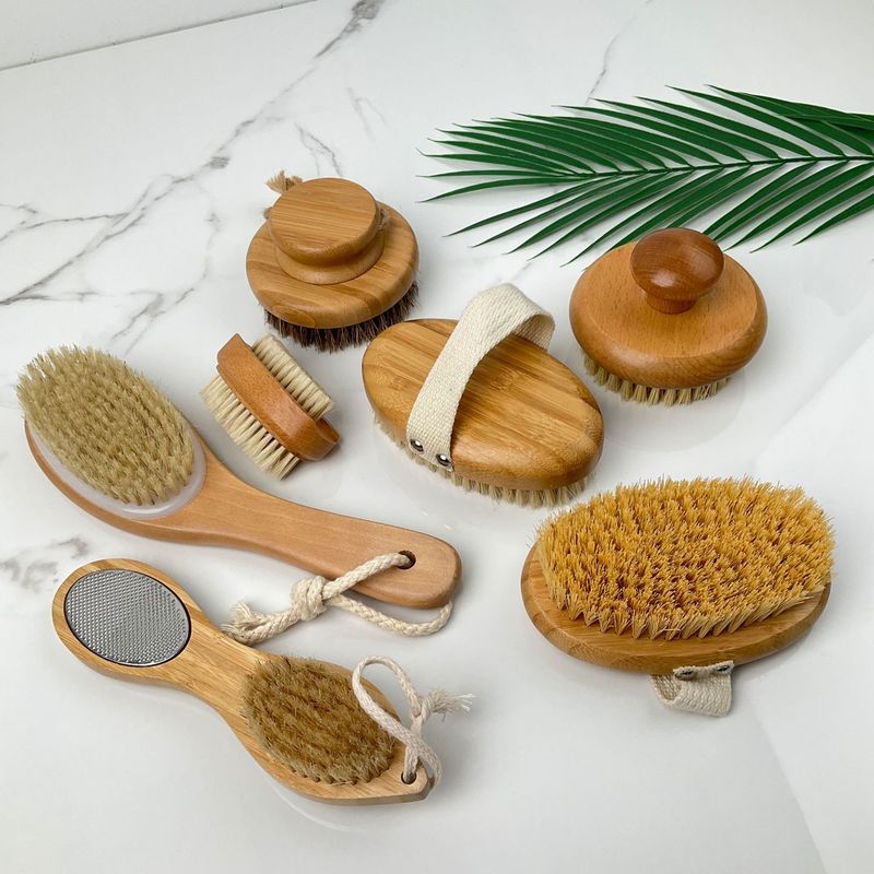 Hot-Selling Foreign Trade Boar Bristle Bath Brush Wooden Exfoliating Body Dry Brush Long-Handled Back Brush Scrubbing Tool Hot-Selling Foreign Trade Boar Bristle Bath Brush Wooden Exfoliating Body Dry Brush Long-Handled Back Brush Scrubbing Tool