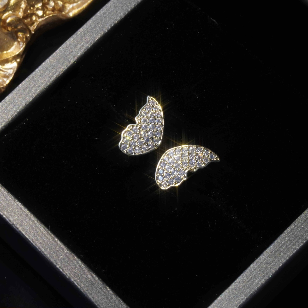 Fashion Simple Style Butterfly Metal Plating Butterfly Artificial Gemstones Womenu0027S Earrings