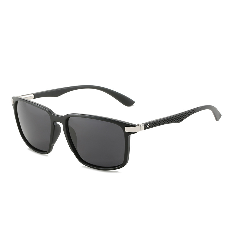 Nueva caja de comercio exterior transfronterizo gafas de sol polarizadas para hombres PC esmerilado UV400 gafas de sol deportivas suministro directo de fábrica