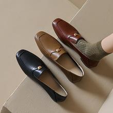 乐福鞋2025春季新款女鞋复古平底鞋文艺风爱心扣一脚蹬深口单鞋