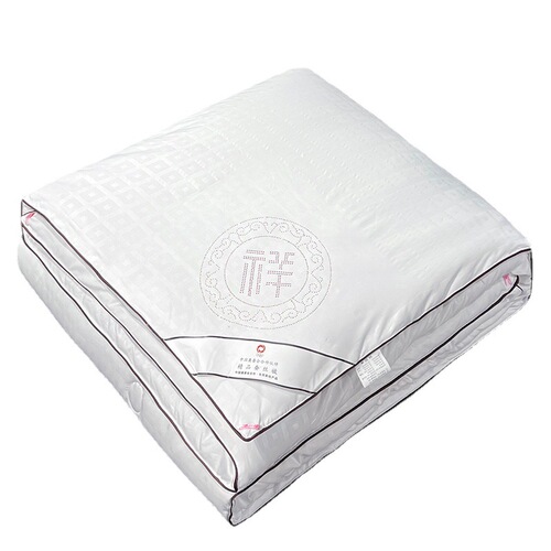 Hengyuanxiang Silk Bedding Spring and Autumn Cover Summer Cover Wedding Winter Baby and Parent Double Combination Cover Core Nantong Gift Bedding Wholesale