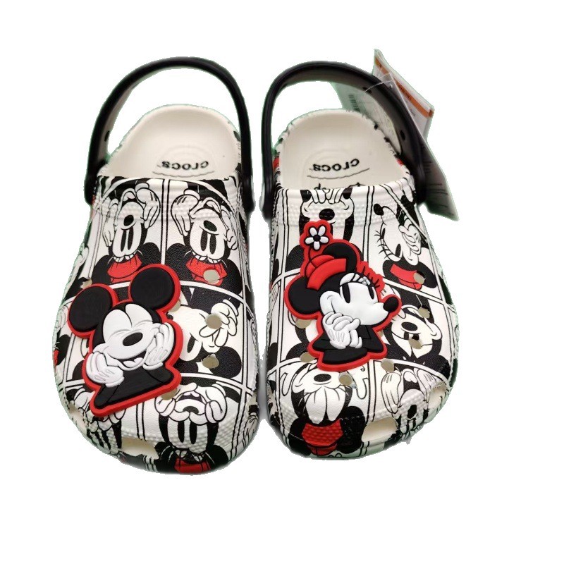 Nuevo Batman Mickey Jedi caza agujero zapatos bolsas de cabeza sandálias de playa cómodas resistentes al desgaste para niños y niñas ocio