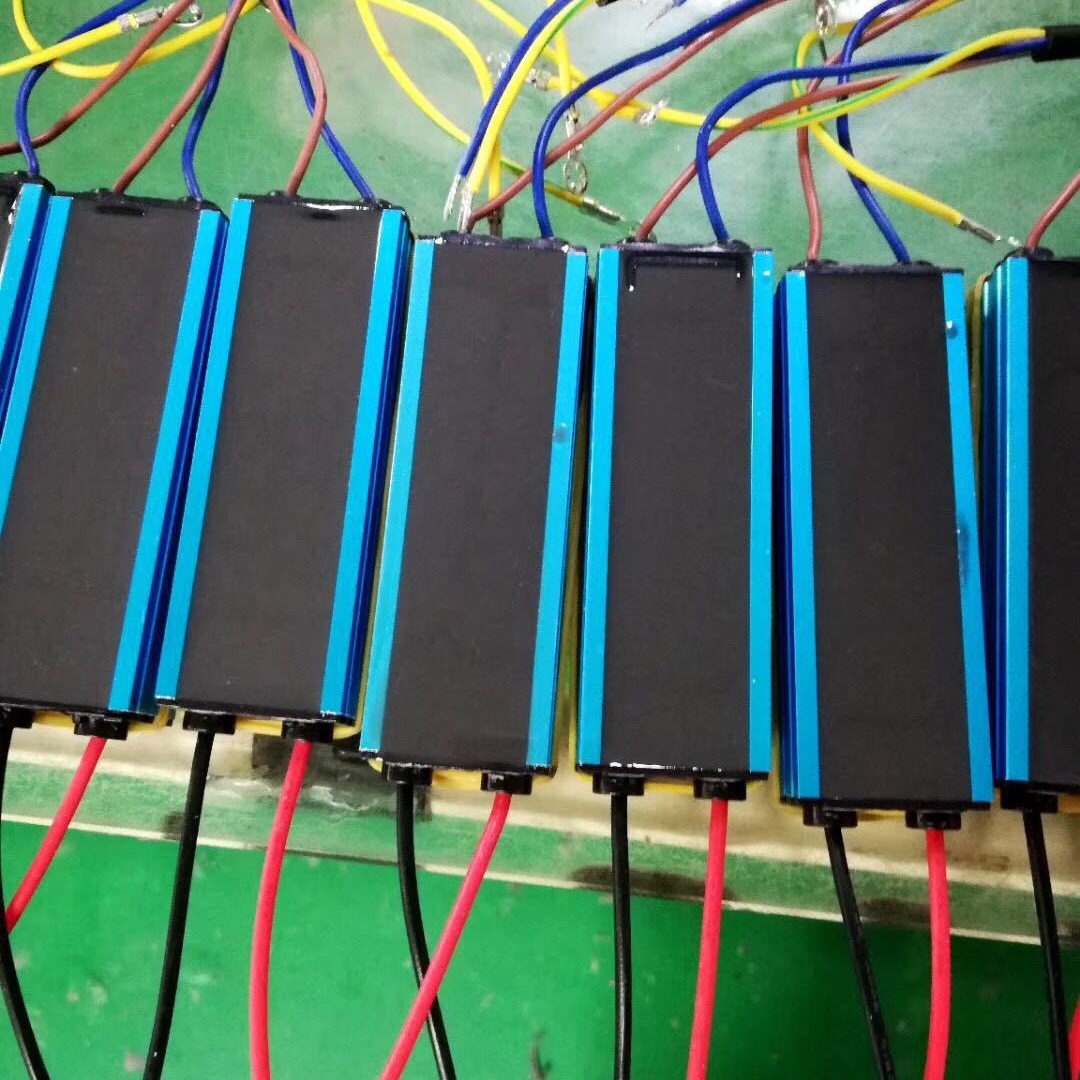 供应4：1灰色AB聚氨脂密封胶，防水绝缘密封，利于产品返修耐油