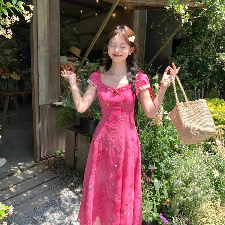 玫红色特别漂亮掐腰连衣裙夏女2025新款轻奢高级感收腰显瘦碎花裙|undefined
