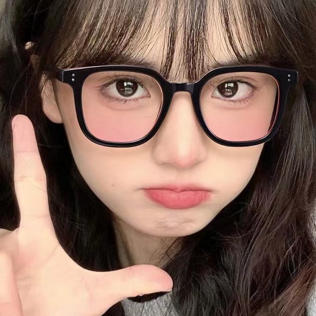 氛围感自带腮红眼镜框女近视素颜神器纯欲渐变粉色镜片黑框防蓝光
