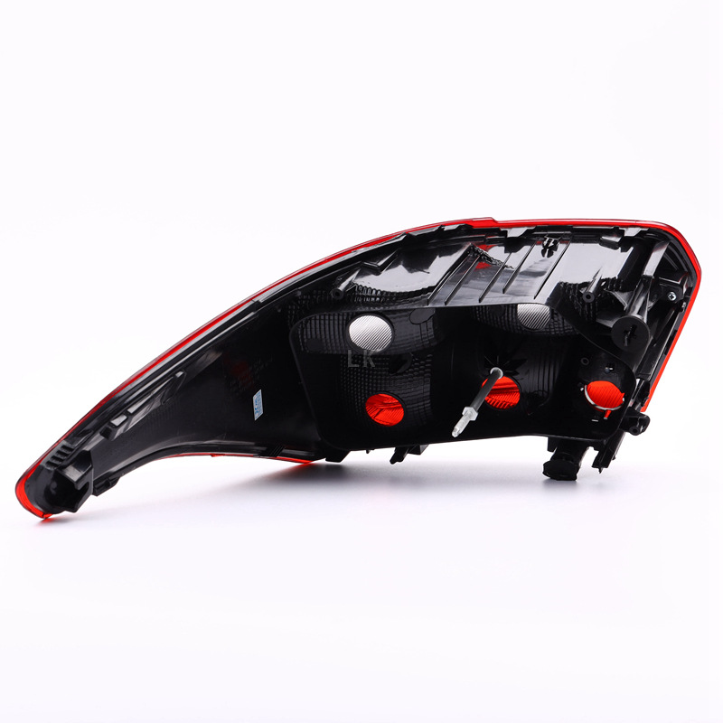 Applicable to 08-17 Dongfeng Citroen Elysee rear tail lamp assembly rear headlight left and right reversing lamp tail lamp shade
