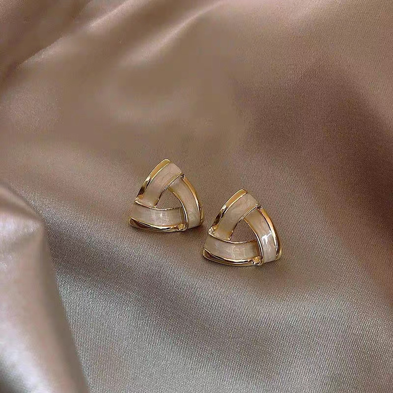 Triangular earrings-silver needles