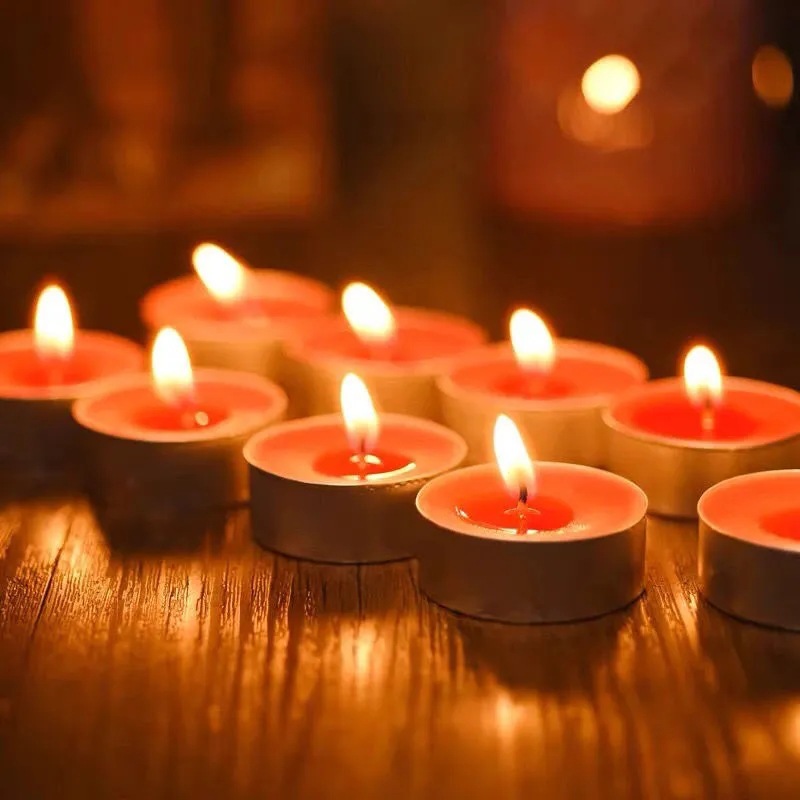 Lamp with 50 pieces of aluminum shell, smokeless and odorless, plant-shaped candle lamp for wedding and birthday, burning time of 1.5-2 hours.