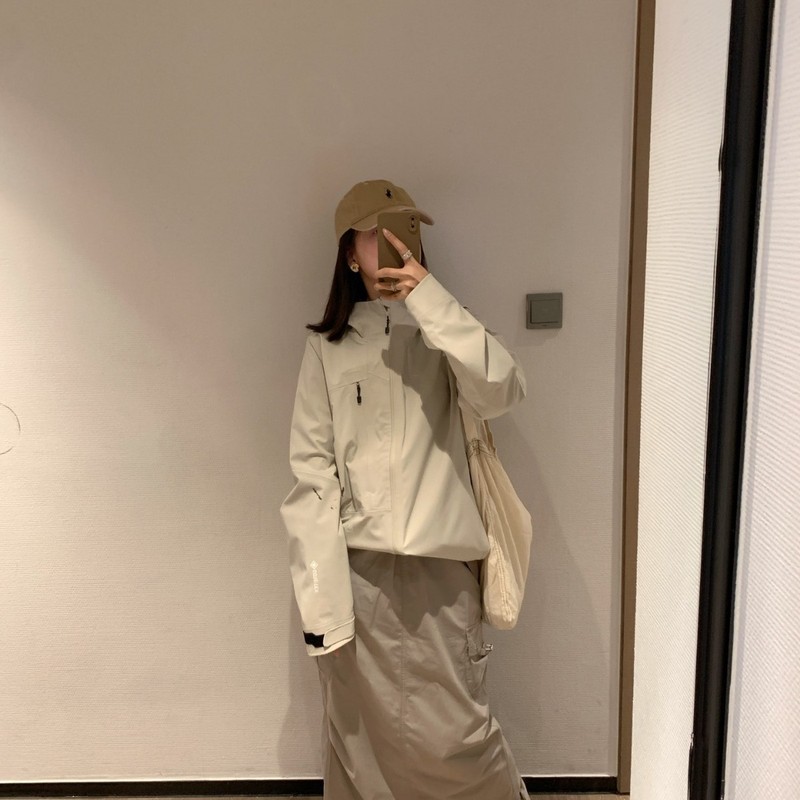 BURTON春秋户外系列男款AK457 goretex L冲锋衣防风防水压胶外套|undefined