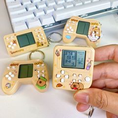 子供用ハンドヘルドミニテトリスノスタルジックなカピバラゲーム機電子玩具教育キーホルダー小さなペンダント