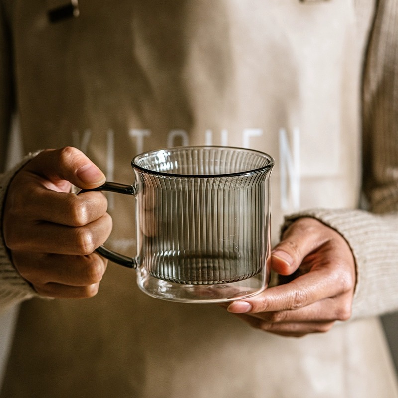 Taza de café de vidrio de doble capa resistente al calor, ideal para té o bebidas calientes, diseño con asa