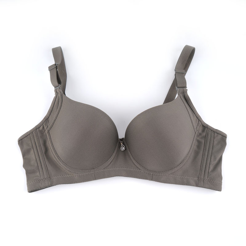 Nuevo tipo de ropa interior anti-caída de colaterales para la piel taza delgada correa de hombro desmontable sujetador de mujer con anillo de acero suave