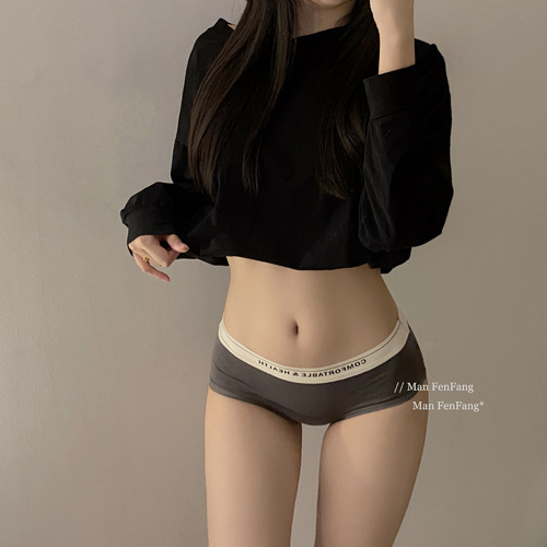 Sweet cool girl*Japanese sports style pure cotton underwear women's low-waist sexy letters breathable cotton briefs