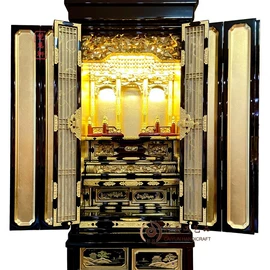 神龛、佛龛;木质工艺品;供桌