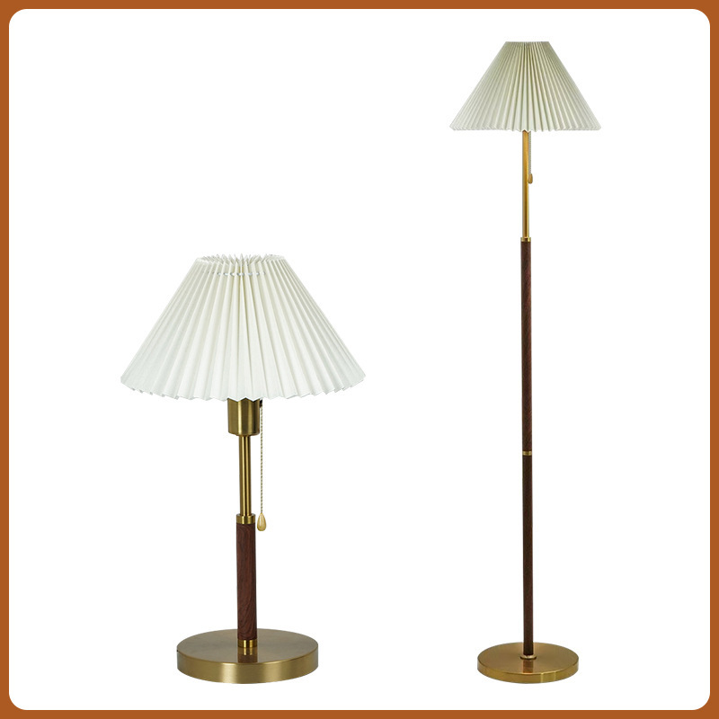 Vintage European-Style Pleated Led Floor Lamp for Guesthouse Bedroom, Bedside, High-Quality Solid Wood, Stylish Living Room Standing Lamp, Ambiance Lighting Vintage European-Style Pleated Led Floor Lamp for Guesthouse Bedroom, Bedside, High-Quality Solid Wood, Stylish Living Room Standing Lamp, Ambiance Lighting