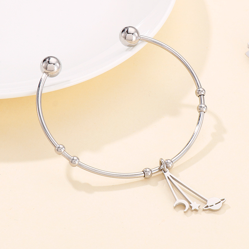 Fashion Star Moon Stainless Steel Bangle No Inlaid Stainless Steel Bracelets display picture 3