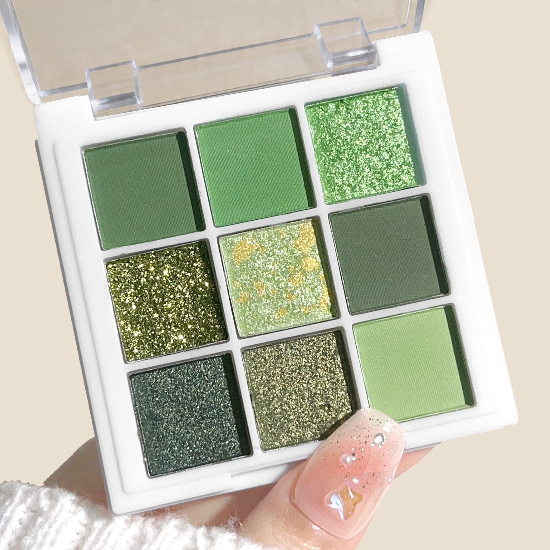 Cross-Border Exclusive Supply of 9-Color Avocado Green Eyeshadow Palette, Sweat-Proof Quality, New Student-Friendly Colorful Makeup, Wholesale