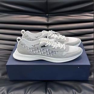 �羳�F؛�W��վB25�͎����\��Ь��Ů����ĸЬ��Ʒ�|B30�ϵ�Ь���