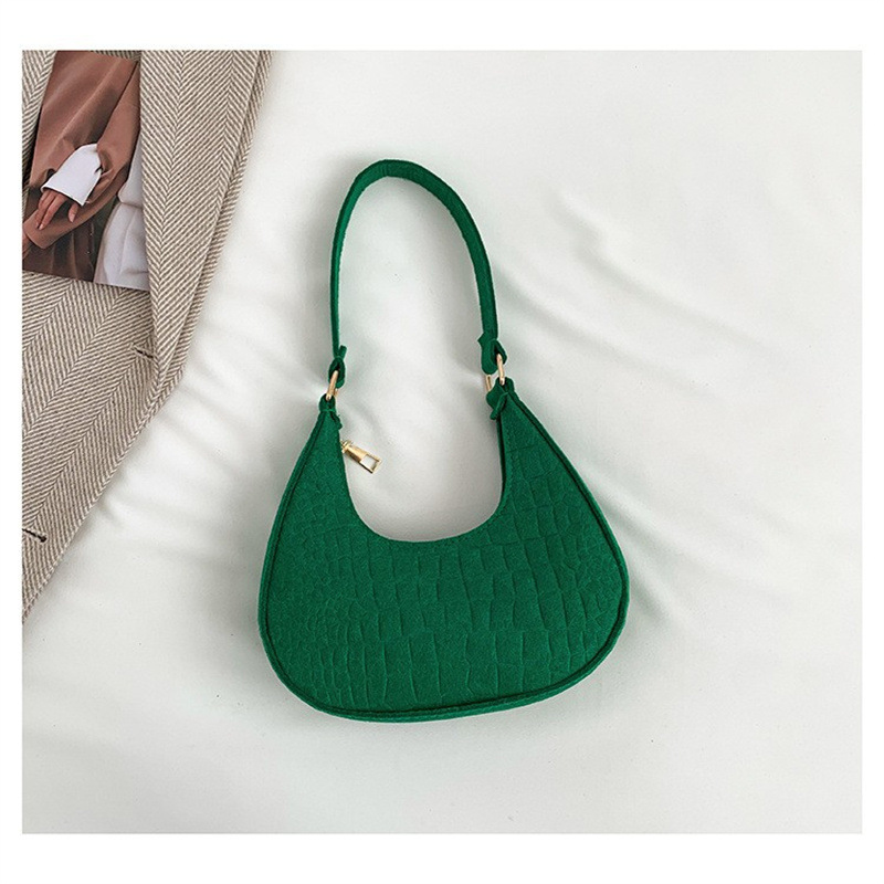 2025 primavera y verano estilo caliente moda casual niños dulces bolsa de gelatina mini bolso de mensajero de un solo hombro variedad al por mayor