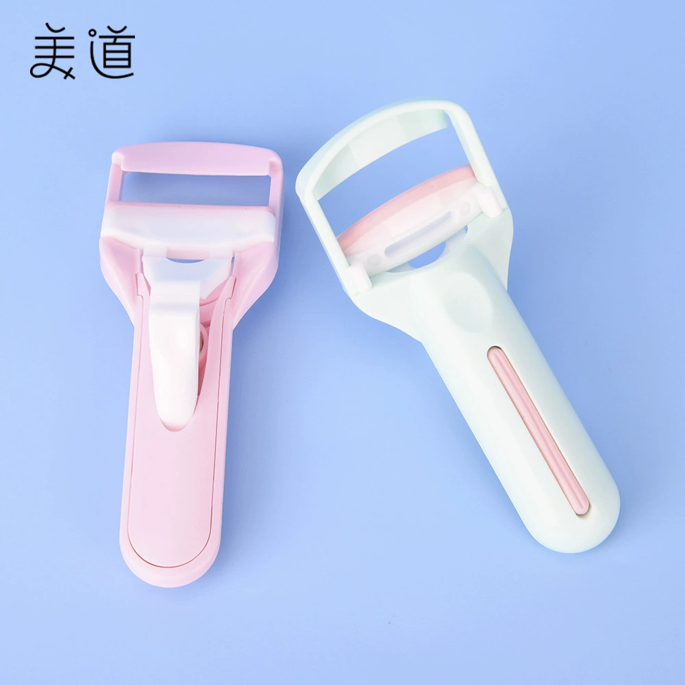 Plastic curling handheld eyelash curler for eyelids for eyelashes