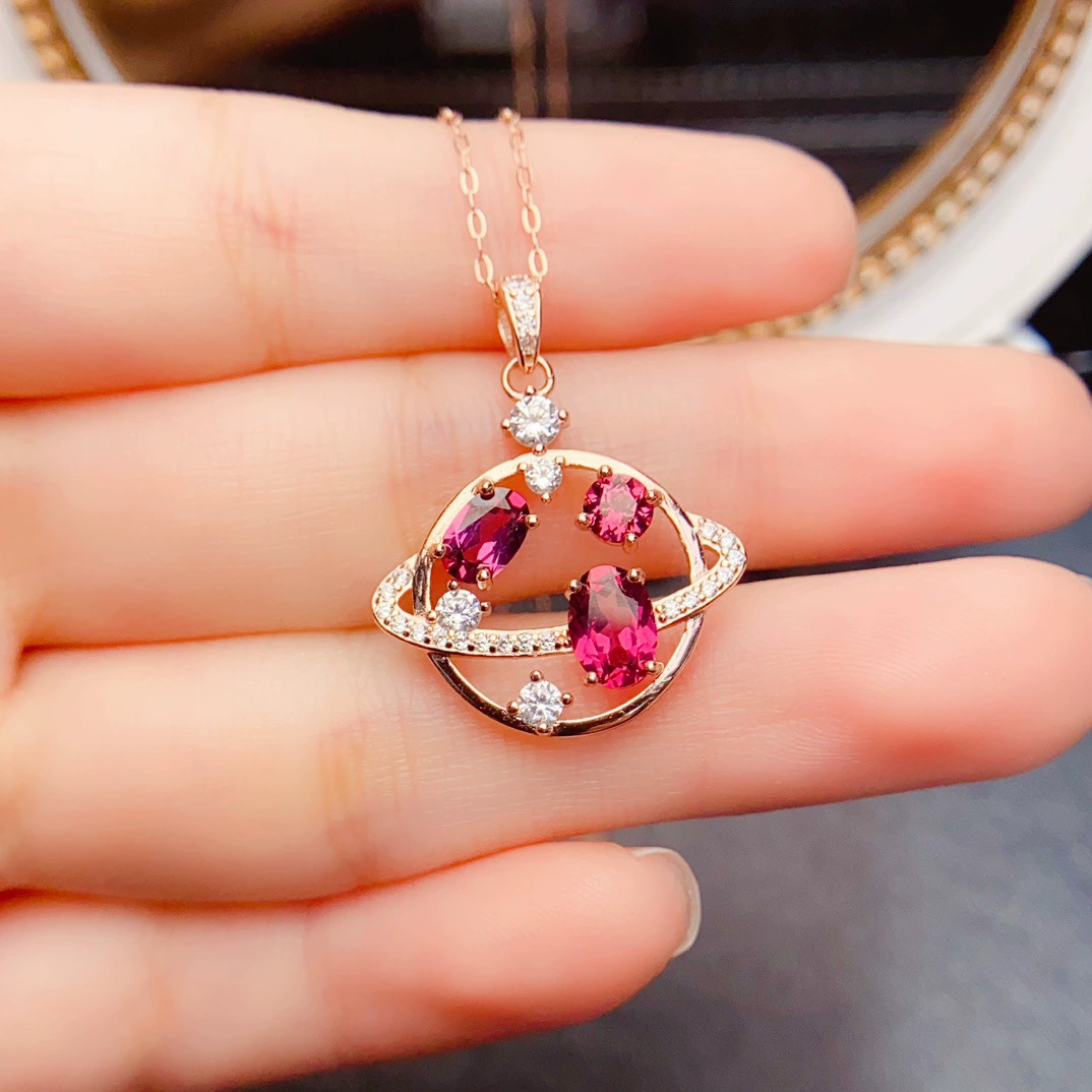 Новый натуральный гранат подвеска S925 Серебряный инкрустированный основной камень 5*7 мм