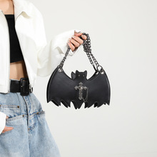 跨境万圣节小包包女2024新款欧美时尚透明个性蝙蝠搞怪斜挎果冻包
