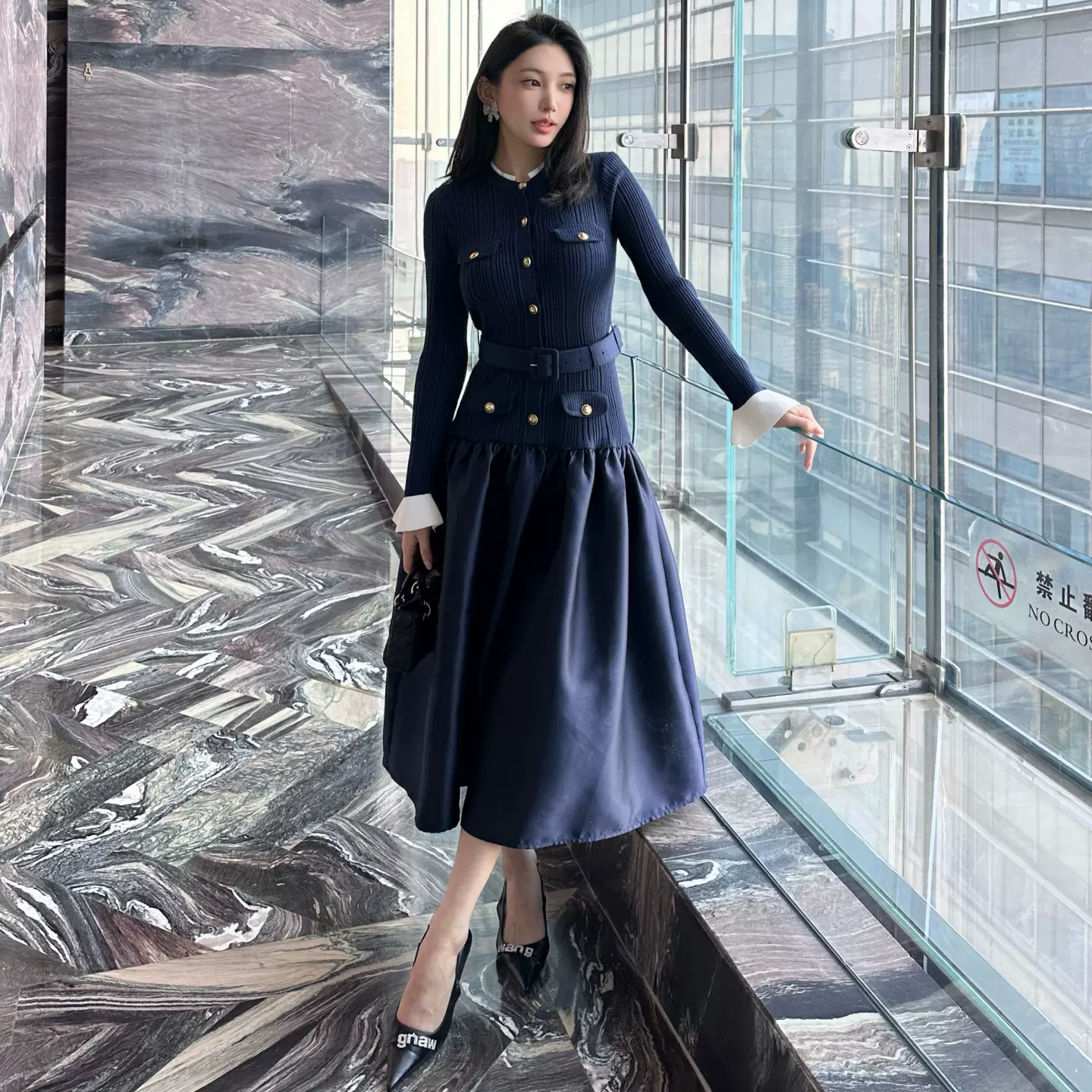 秋冬新款女装深蓝色小香名媛风针织拼接长袖连衣裙显瘦蓬蓬长裙子