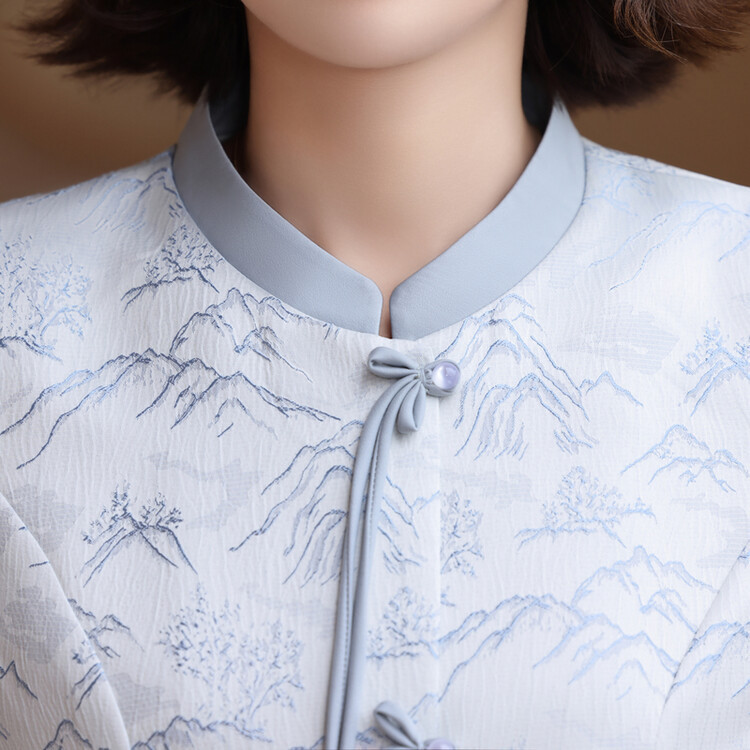 お母さんの春の服のコートの短い香りの風の新型の洋風の中年の小さい子供のジャケットの婦人服の上着は代行します。|undefined