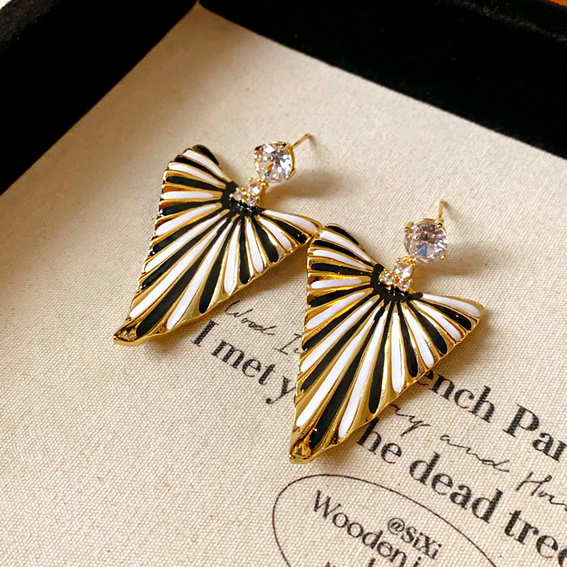 Triangular Stripe Drop Earrings Silver Needle With Zircon Luxury_voghion.com