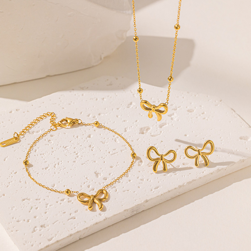 Korean Style Simple Personality Sweet Bow Pendant Jewelry Geometric Flat Snake Chain Design Sense Titanium Steel Jewelry suit Women