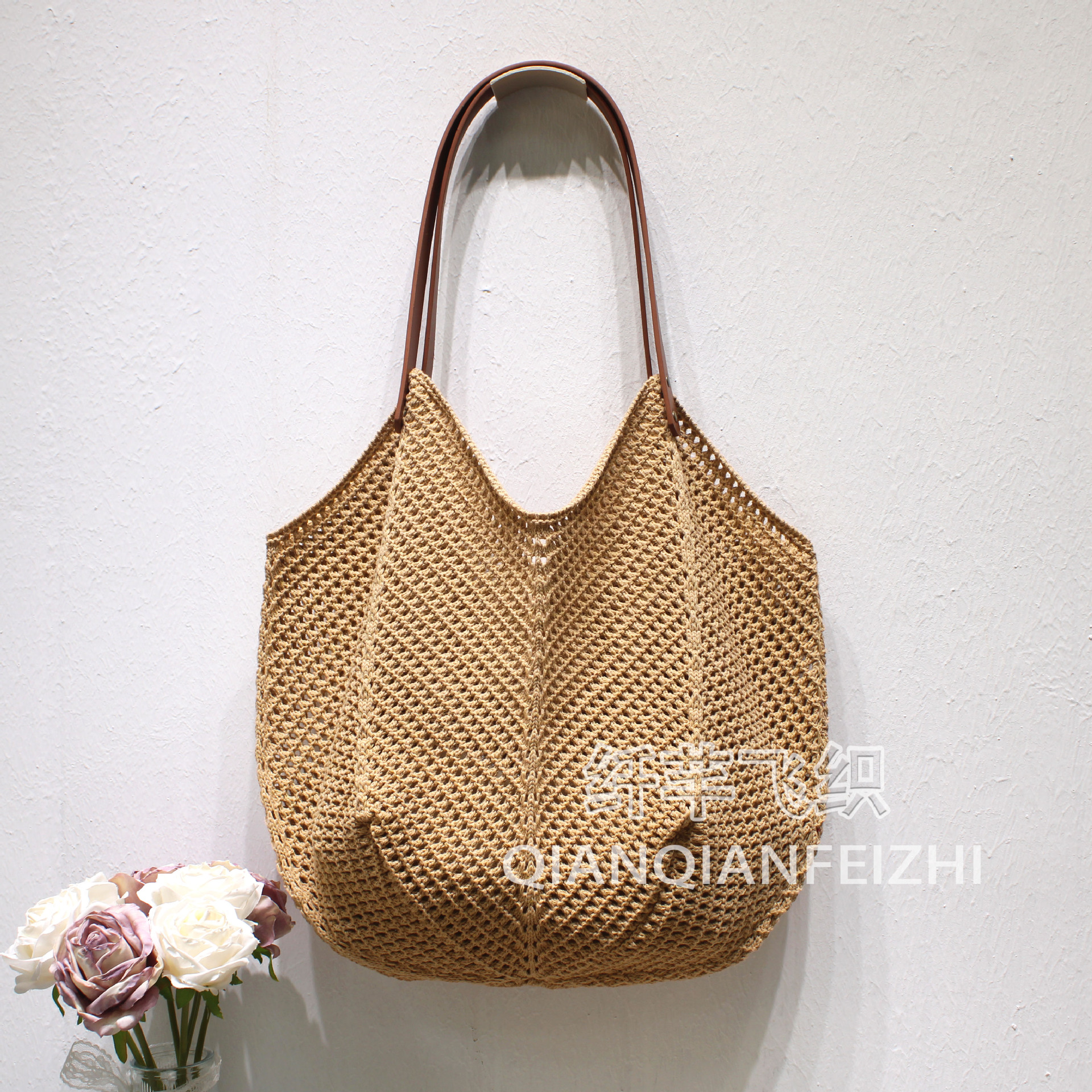 고요한 여름 휴가 여행 니트 어깨 가방 레트로 메쉬 빈 손 가방 간단한 짠 가방