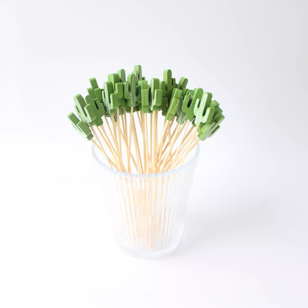 Fábrica al por mayor solo 100 unids/pack tres tenedor Tenedor de fruta de cactus lindo hamburguesa tenedor fruta enchufe del hogar palo de fruta