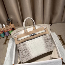 �컨���ֹ�Ϟ��ϲ�R�����{�~�yƤ�K���25����ߙnŮʿ����μ��