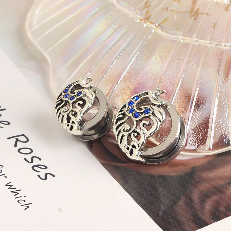 Stainless Steel Hollow Lace Ear Expander for Body Piercing Jewelry - 16mm Floral Design detail image 8